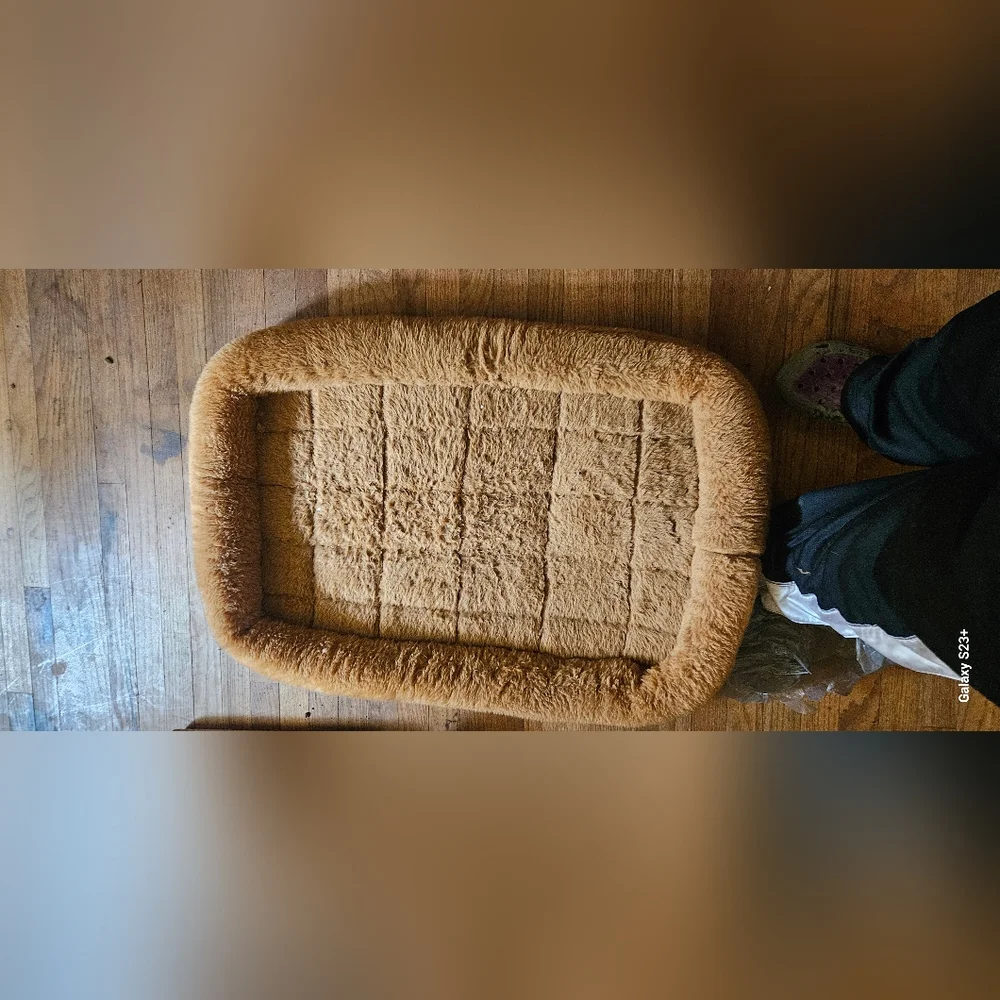 Dog bed large.